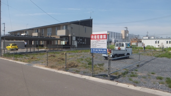 石鉢駐車場（田向五丁目）
