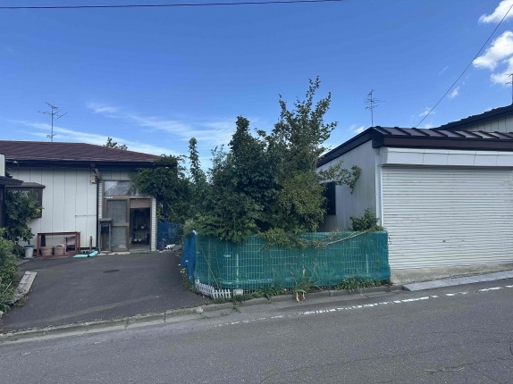 三戸郡階上町蒼前西二丁目９番地