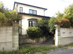 八戸市類家一丁目４０９－